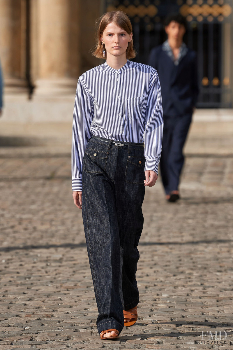 Officine Generale fashion show for Spring/Summer 2023