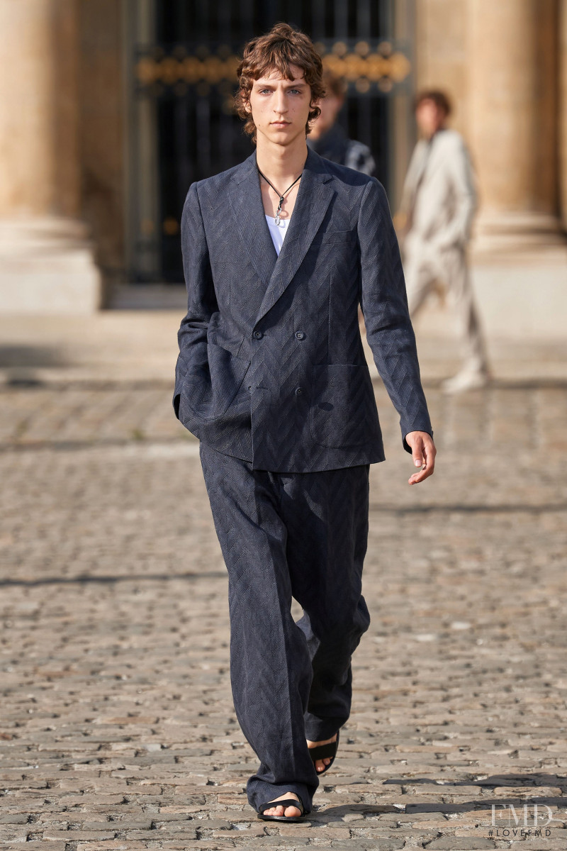 Officine Generale fashion show for Spring/Summer 2023