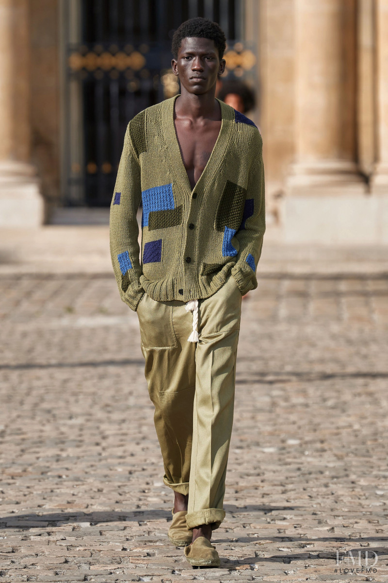 Officine Generale fashion show for Spring/Summer 2023