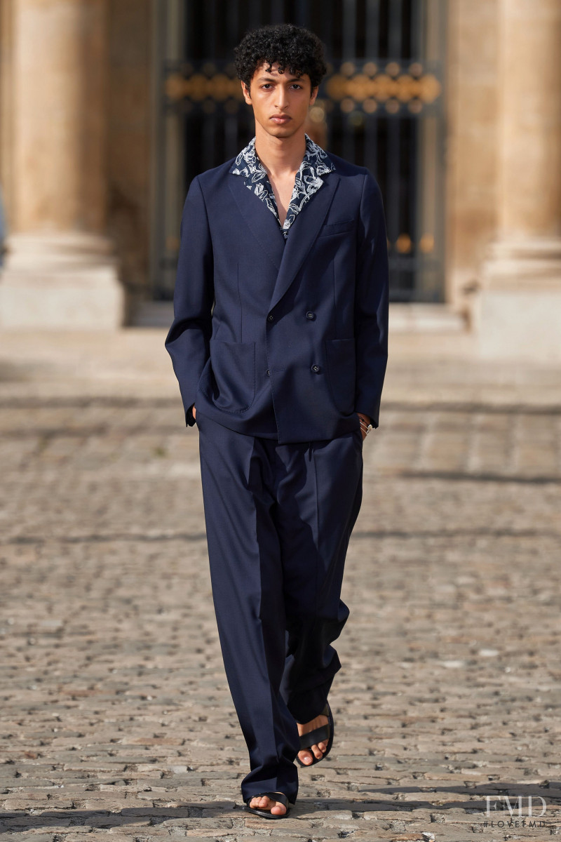 Officine Generale fashion show for Spring/Summer 2023