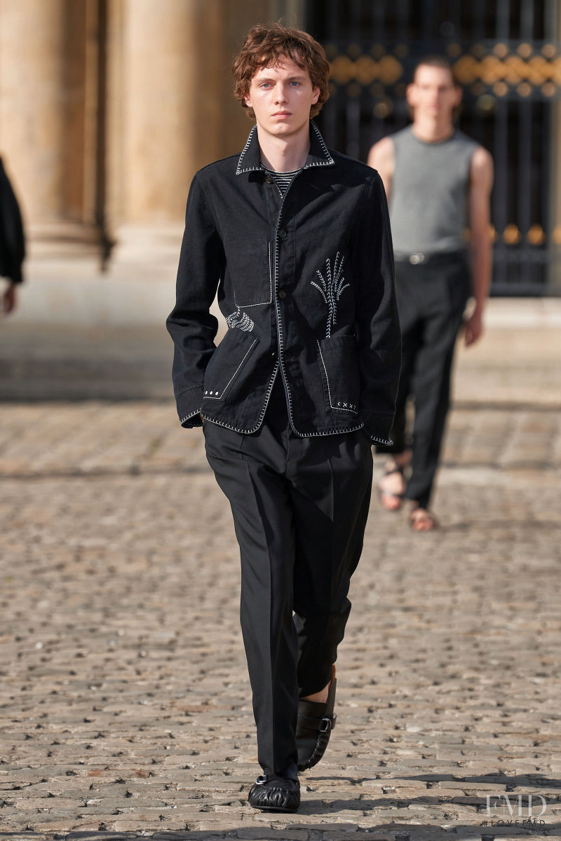 Officine Generale fashion show for Spring/Summer 2023