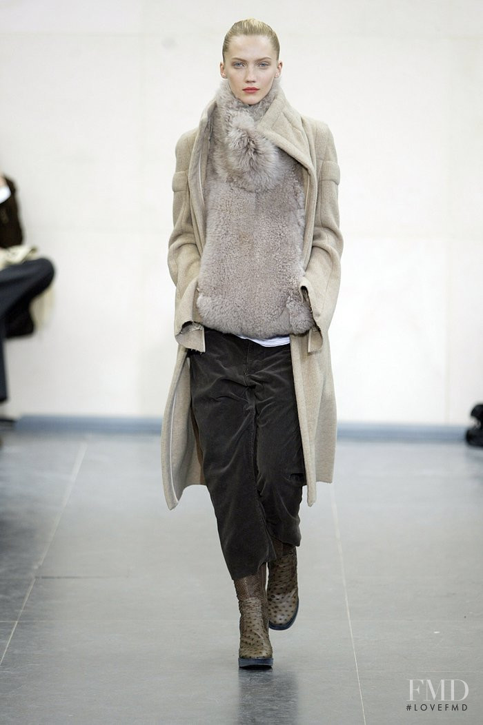 Rick Owens Revillon fashion show for Autumn/Winter 2004