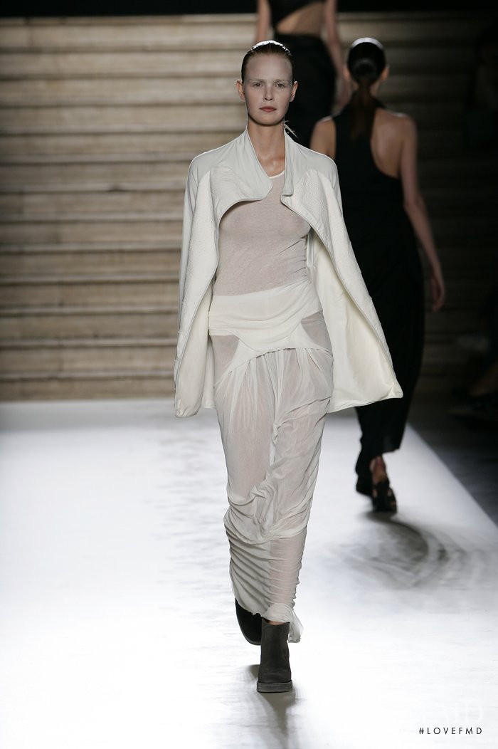 Rick Owens Tungsten fashion show for Spring/Summer 2006