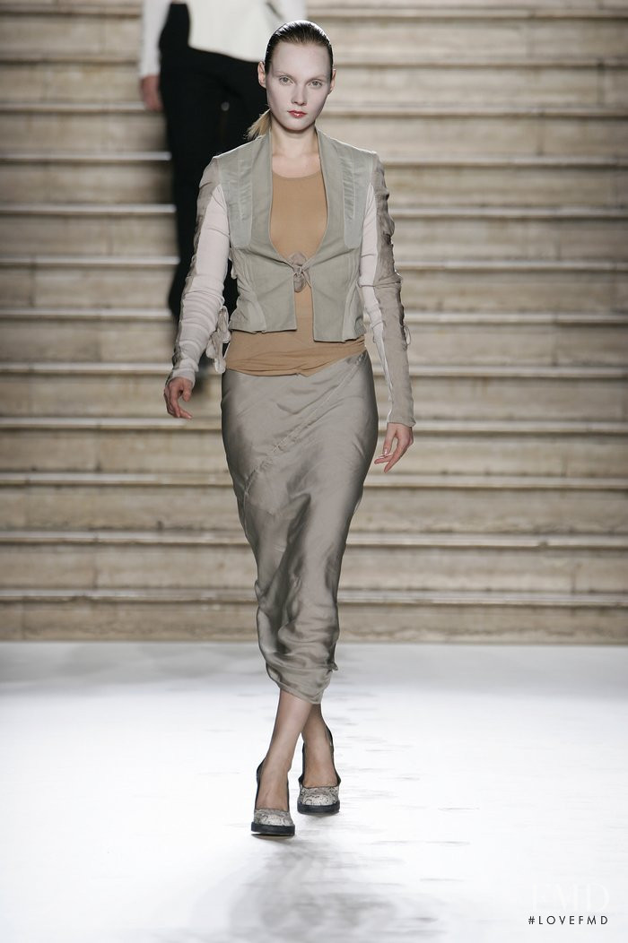 Rick Owens Tungsten fashion show for Spring/Summer 2006
