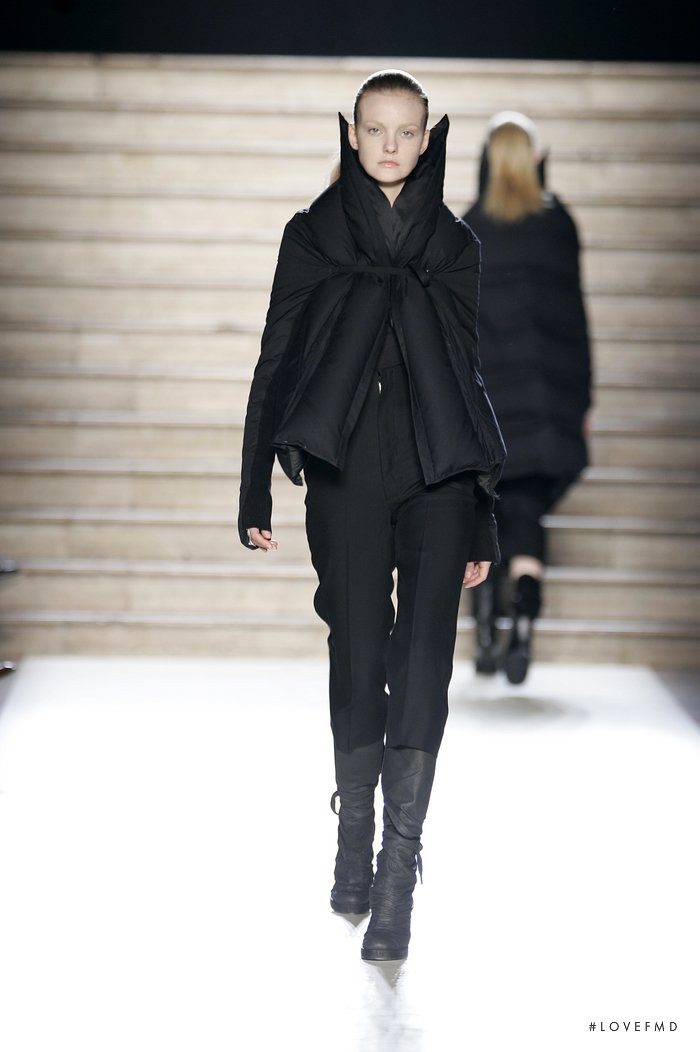 Rick Owens Dustulator fashion show for Autumn/Winter 2006