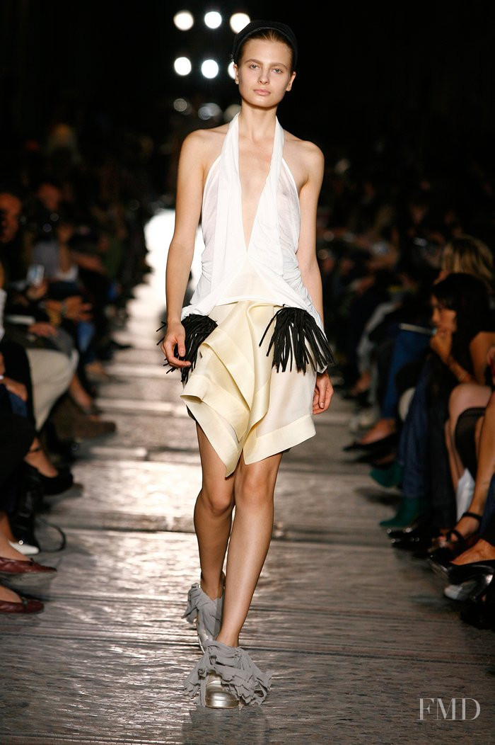 Rick Owens Wishbone fashion show for Spring/Summer 2007