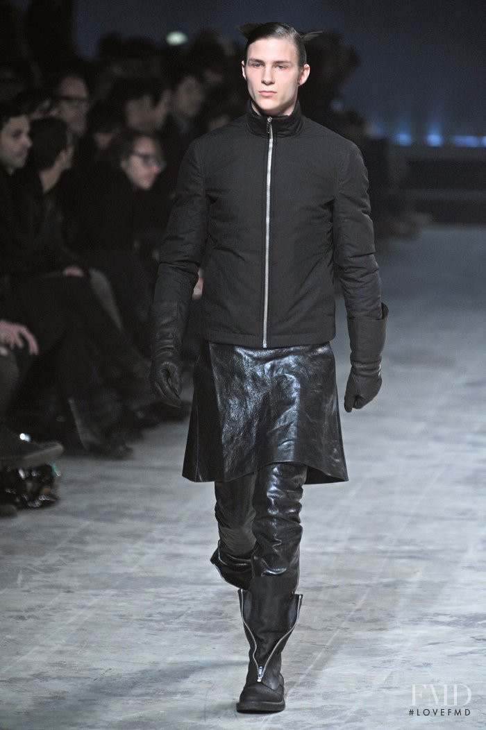 Rick Owens Limo fashion show for Autumn/Winter 2011