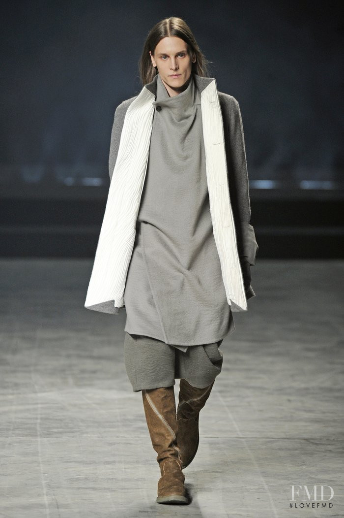 Rick Owens Limo fashion show for Autumn/Winter 2011