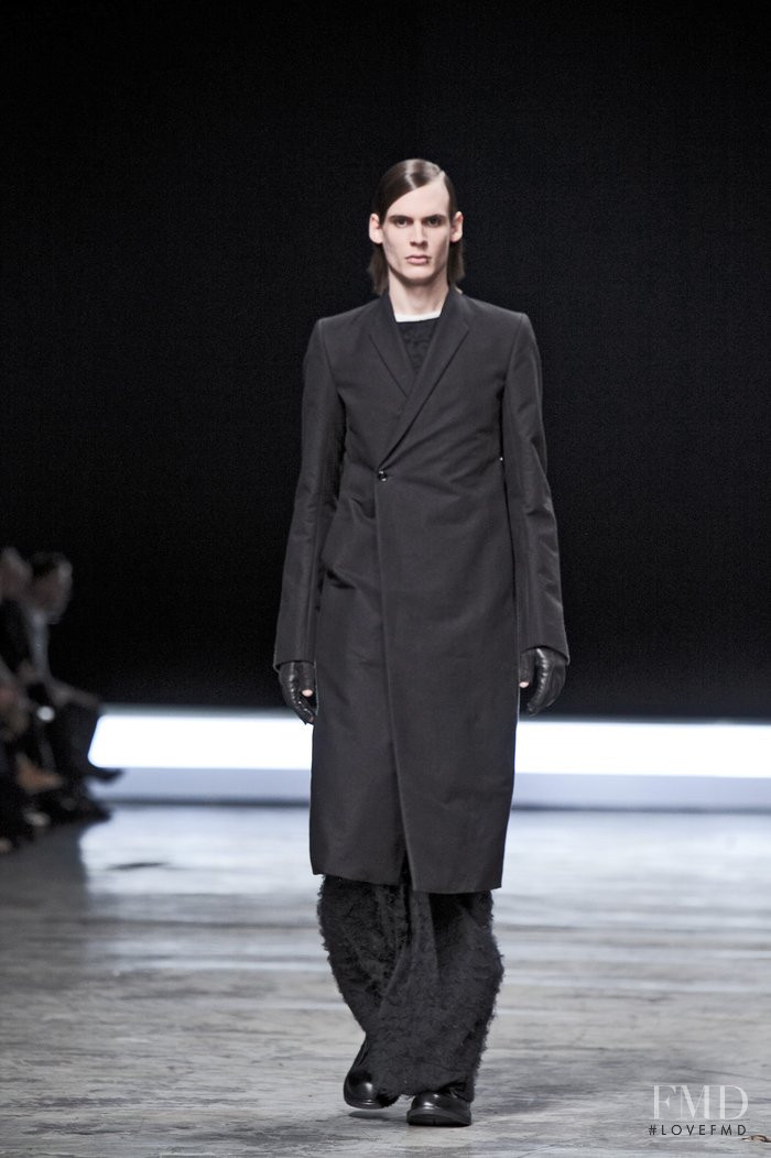 Rick Owens Mountain fashion show for Autumn/Winter 2012