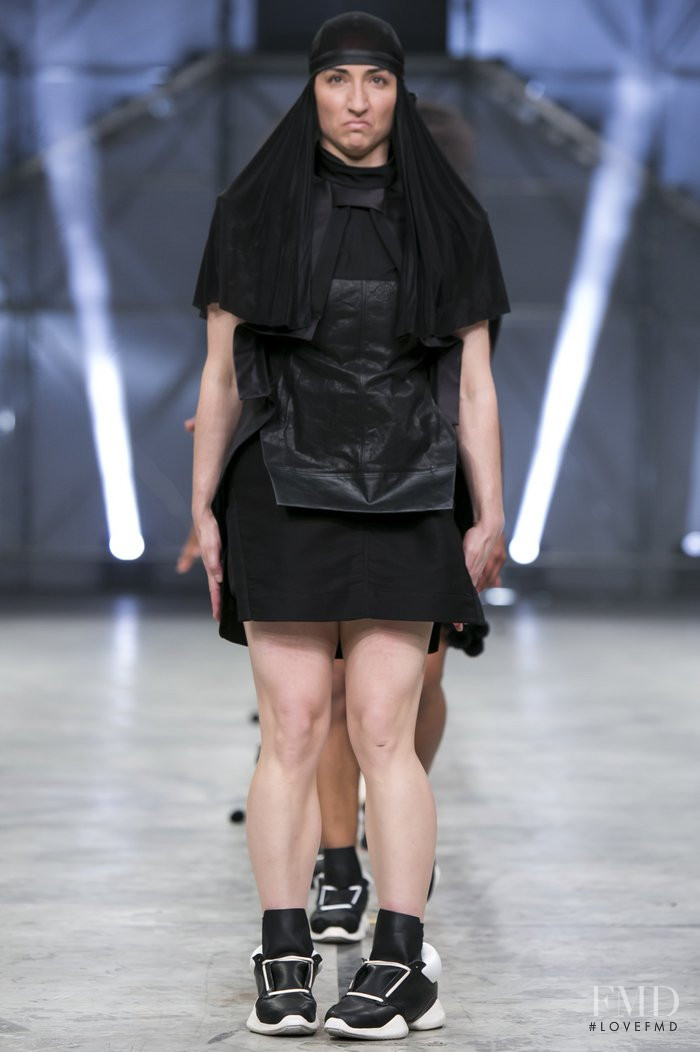 Rick Owens Vicious fashion show for Spring/Summer 2014