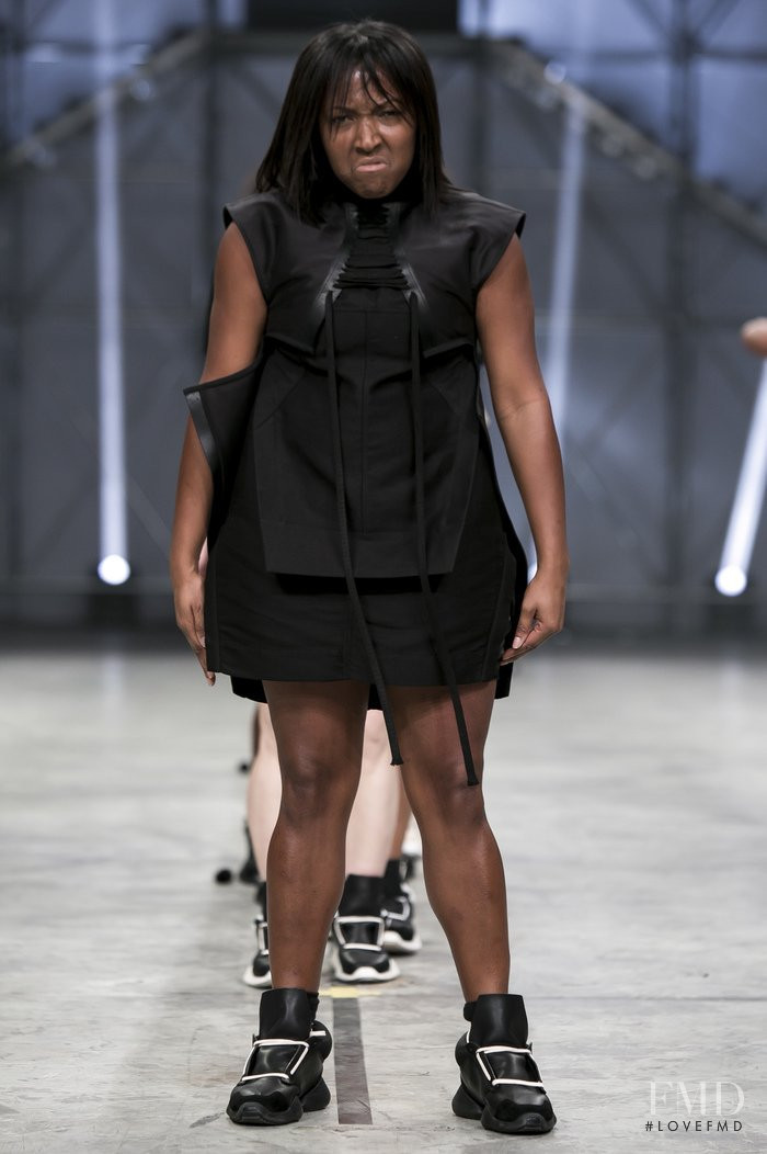 Rick Owens Vicious fashion show for Spring/Summer 2014