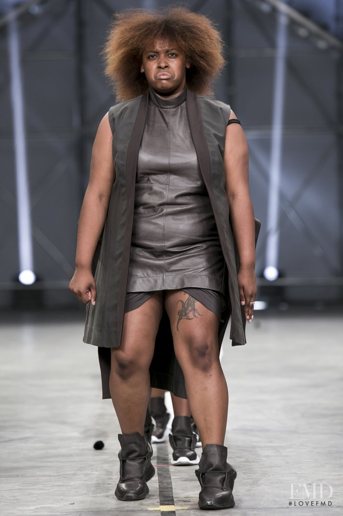 Rick Owens Vicious fashion show for Spring/Summer 2014