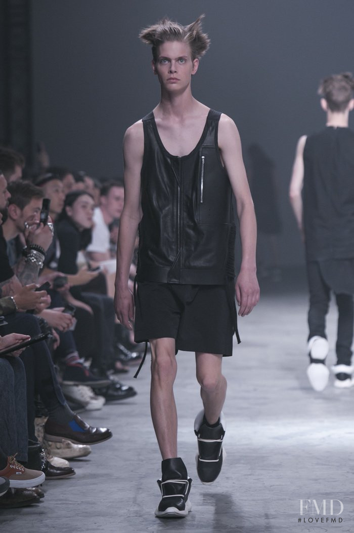 Rick Owens Vicious fashion show for Spring/Summer 2014