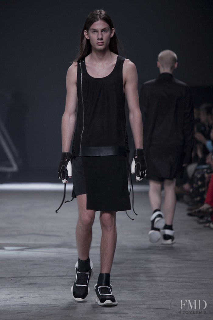 Rick Owens Vicious fashion show for Spring/Summer 2014
