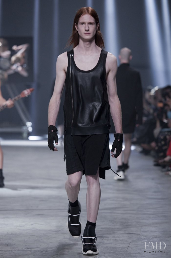 Rick Owens Vicious fashion show for Spring/Summer 2014