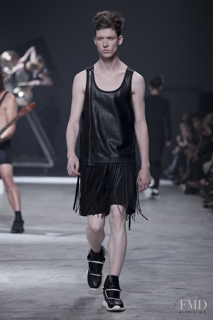 Rick Owens Vicious fashion show for Spring/Summer 2014