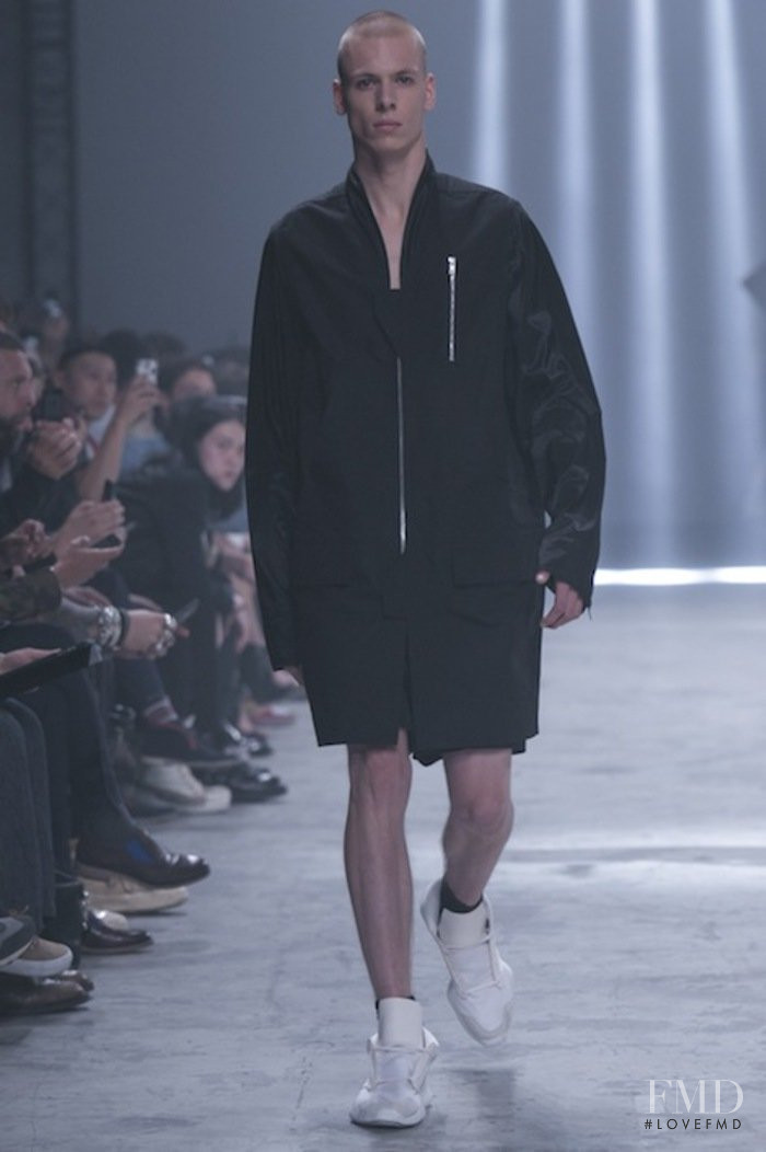 Rick Owens Vicious fashion show for Spring/Summer 2014