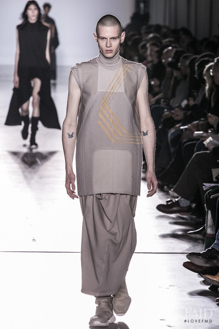 Rick Owens Sphinx fashion show for Autumn/Winter 2015