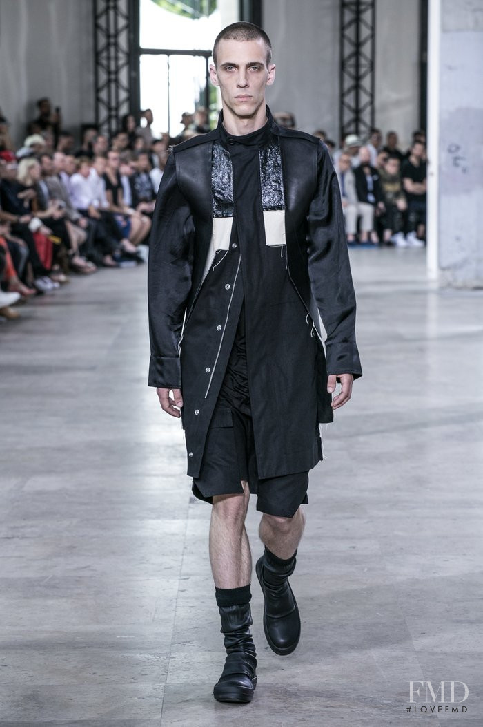 Rick Owens Cyclops fashion show for Spring/Summer 2016