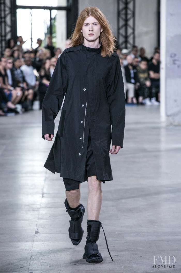 Rick Owens Cyclops fashion show for Spring/Summer 2016