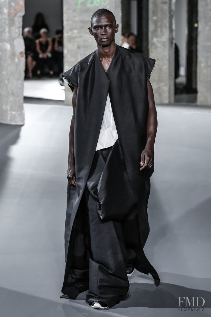 Rick Owens Walrus fashion show for Spring/Summer 2017