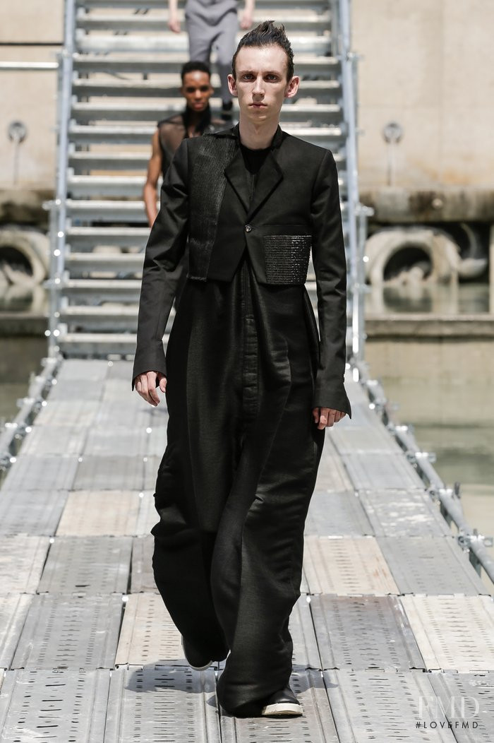 Rick Owens Dirt fashion show for Spring/Summer 2018