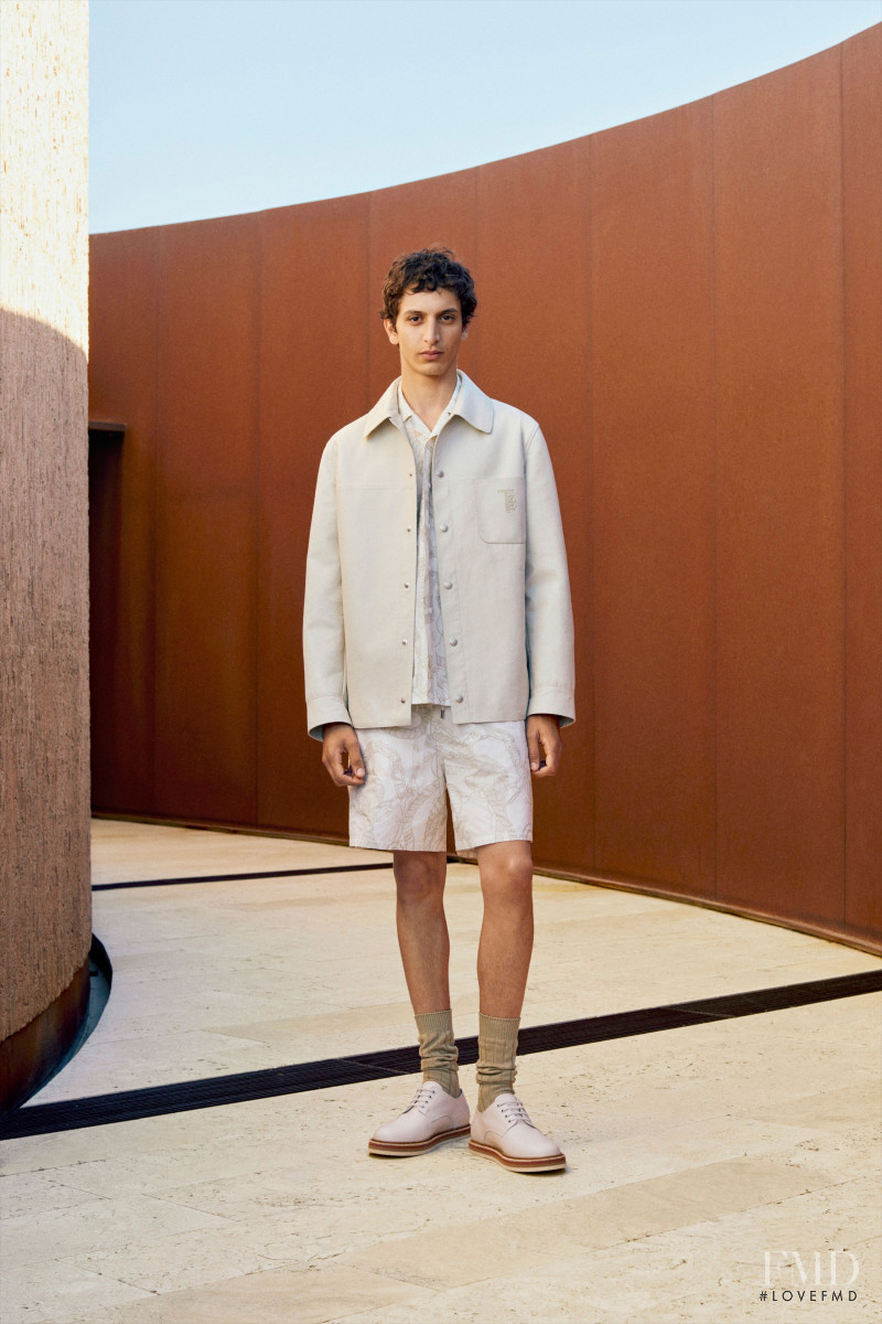 Tod\'s lookbook for Spring/Summer 2023