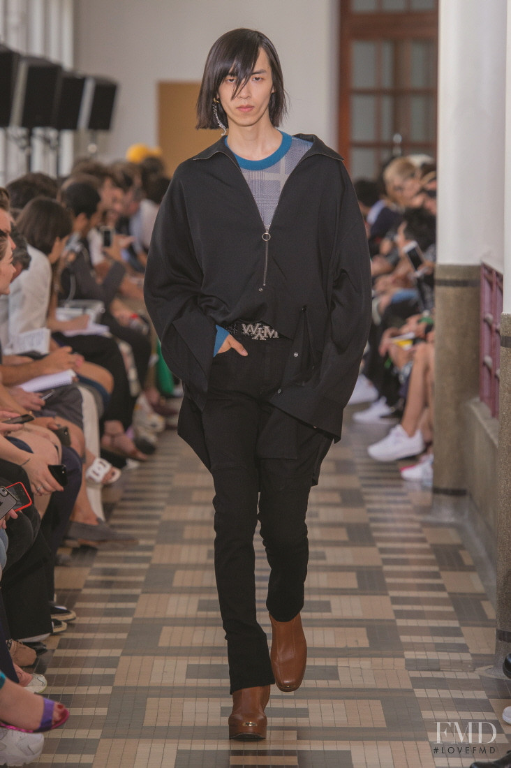 Wooyoungmi David Bowie fashion show for Spring/Summer 2019