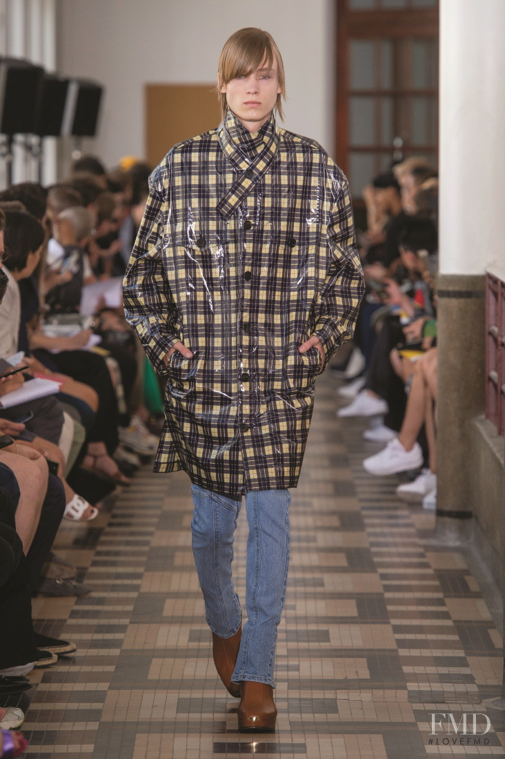 Wooyoungmi David Bowie fashion show for Spring/Summer 2019