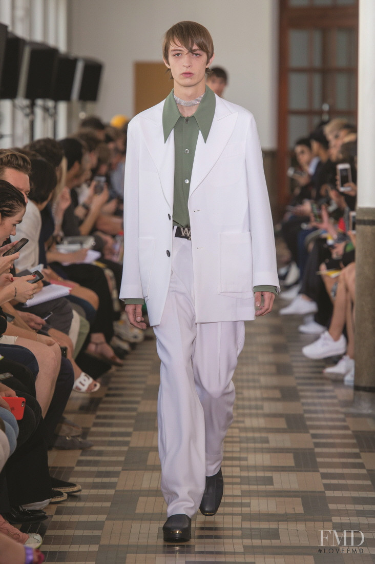 Wooyoungmi David Bowie fashion show for Spring/Summer 2019