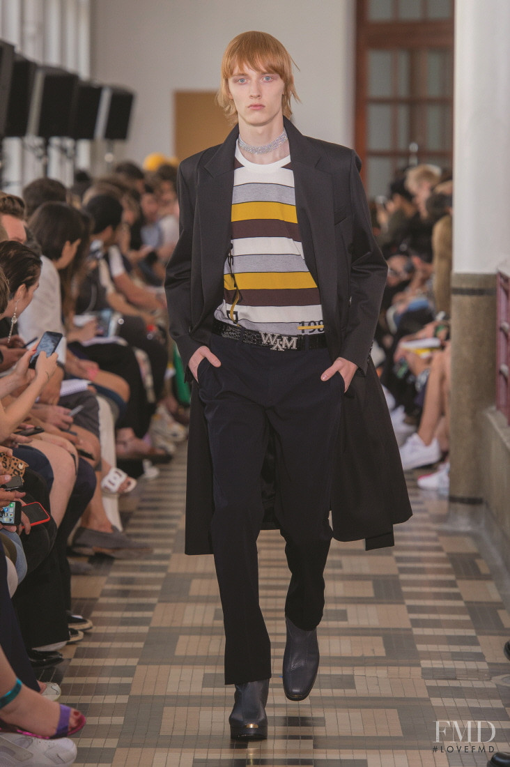 Wooyoungmi David Bowie fashion show for Spring/Summer 2019