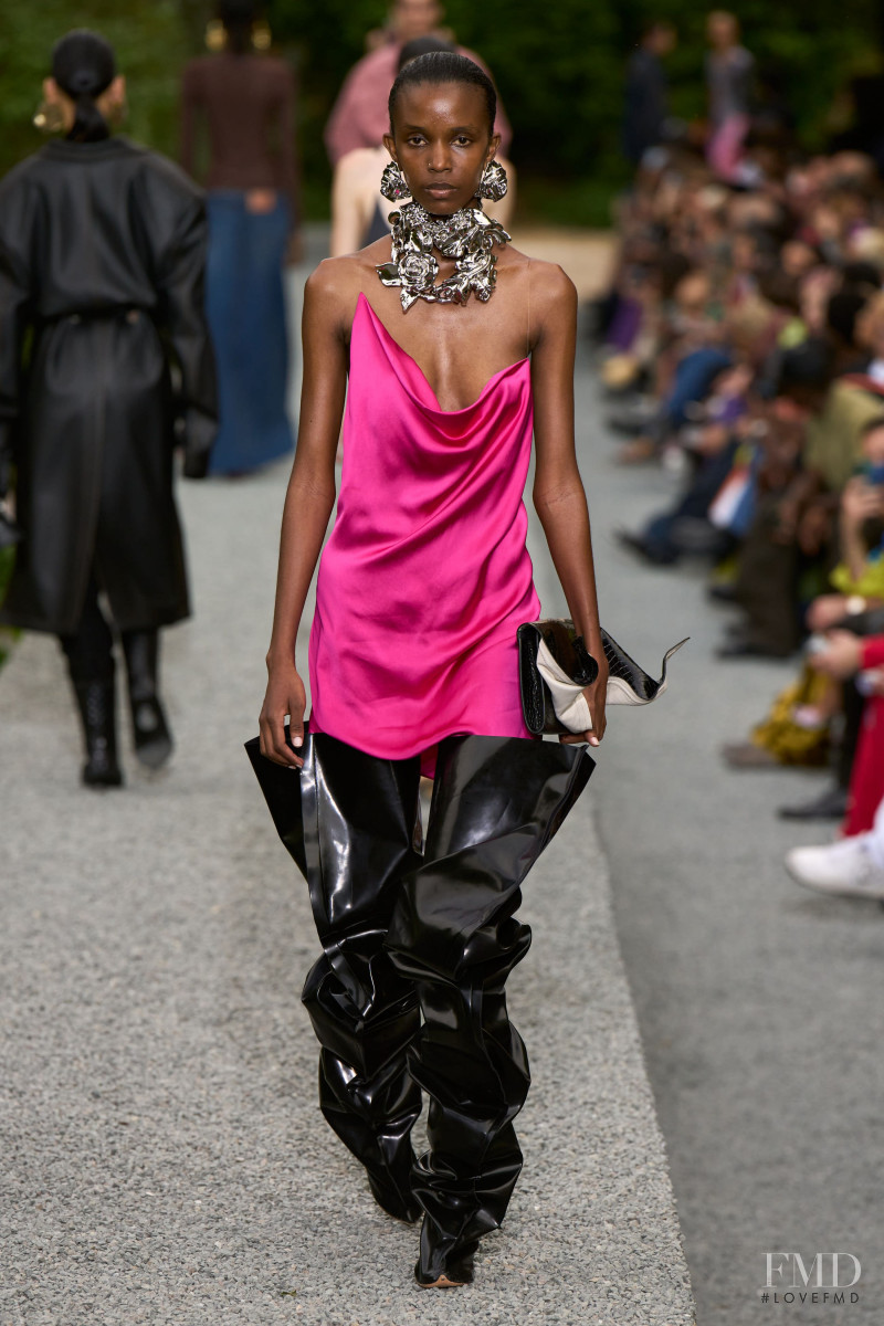 Y/Project fashion show for Spring/Summer 2023