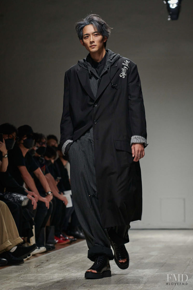 Yohji Yamamoto fashion show for Spring/Summer 2023