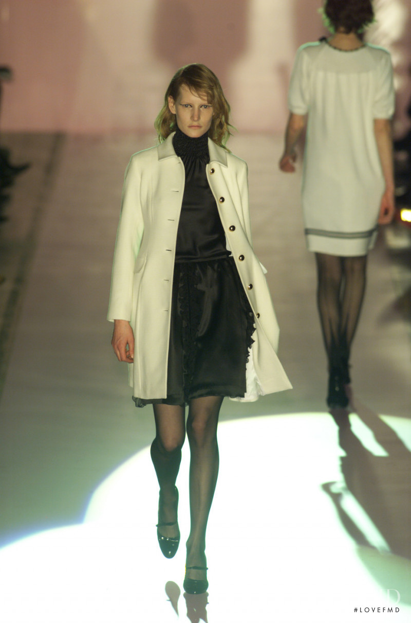 Lawrence Steele fashion show for Autumn/Winter 2001