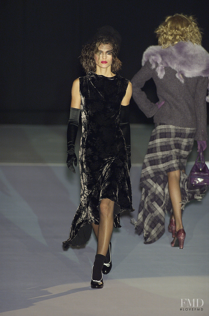 Mariella Burani fashion show for Autumn/Winter 2001