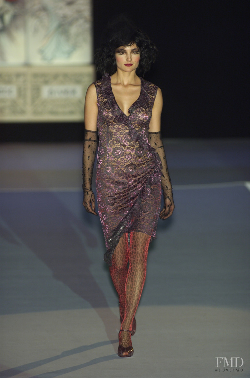 Mariella Burani fashion show for Autumn/Winter 2001