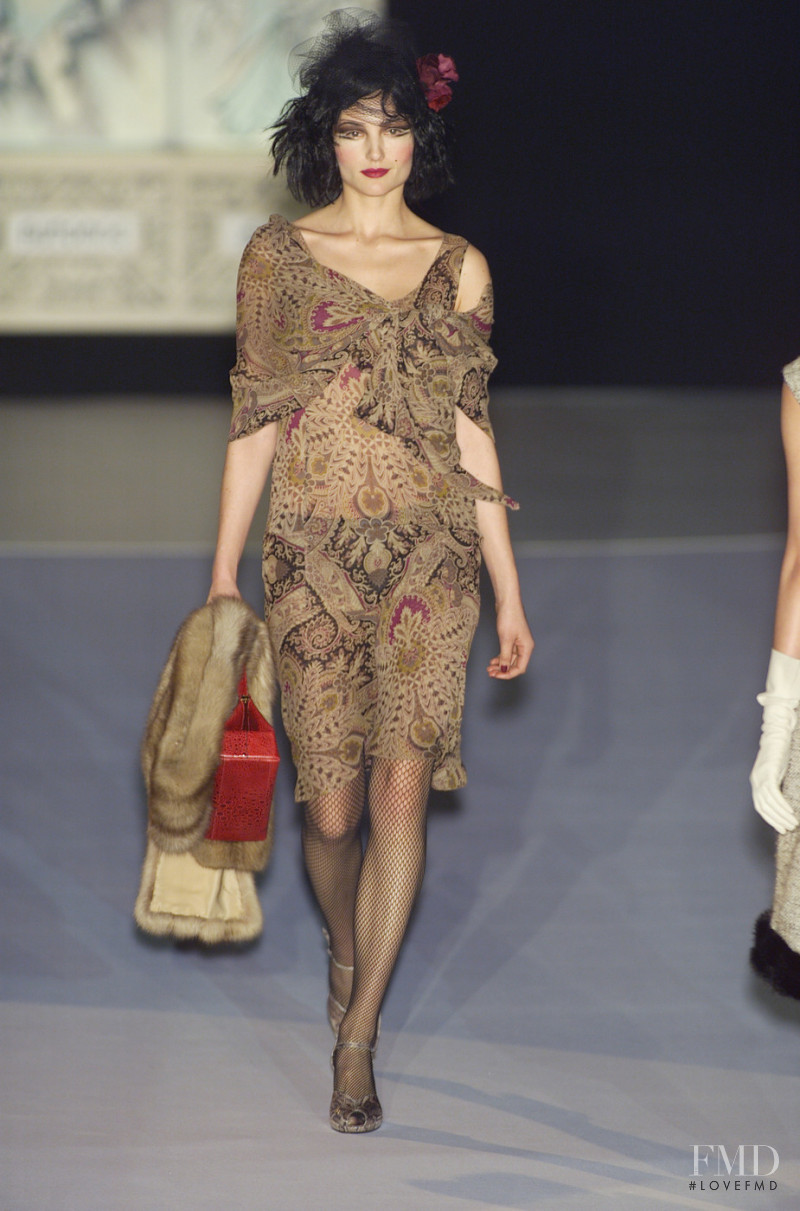 Mariella Burani fashion show for Autumn/Winter 2001