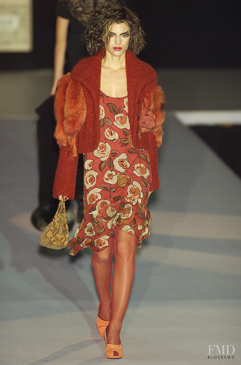 Mariella Burani fashion show for Autumn/Winter 2001