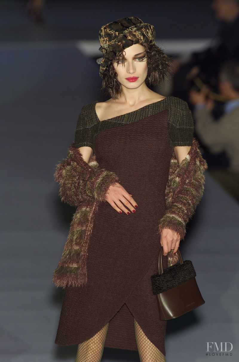 Mariella Burani fashion show for Autumn/Winter 2001