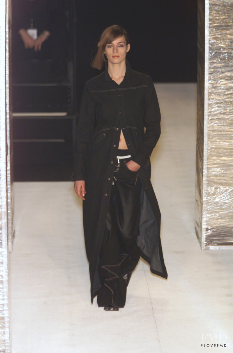 Marithe + Francois Girbaud fashion show for Autumn/Winter 2001