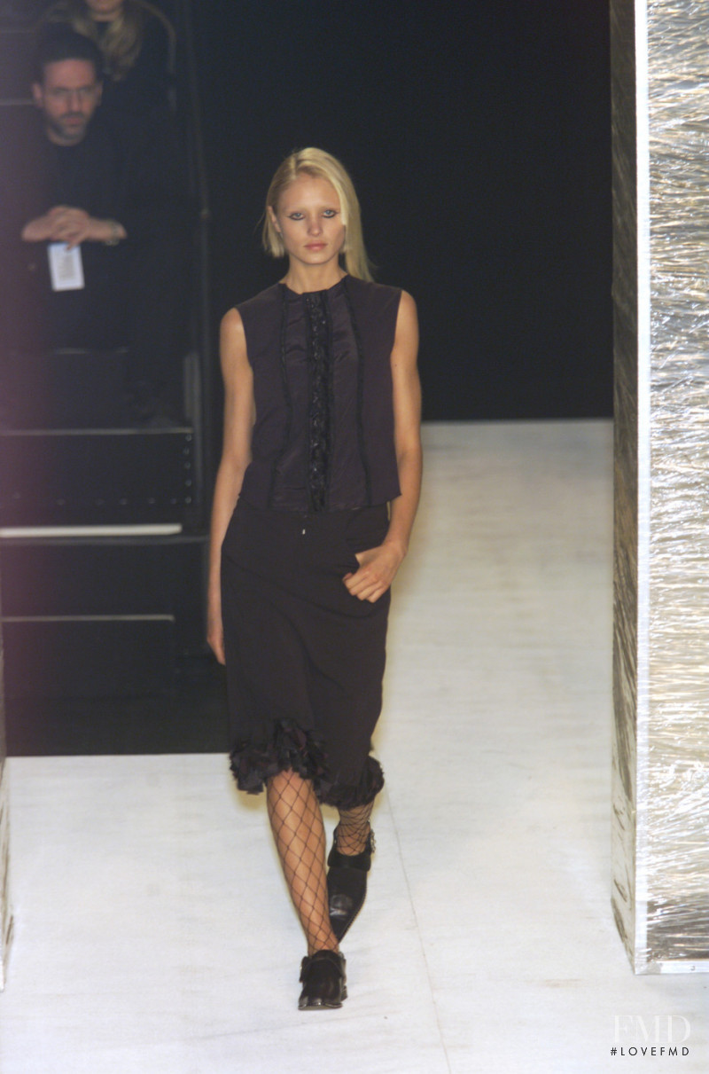 Marithe + Francois Girbaud fashion show for Autumn/Winter 2001