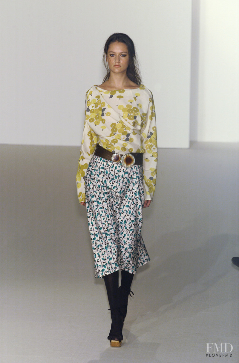 Marni fashion show for Autumn/Winter 2001