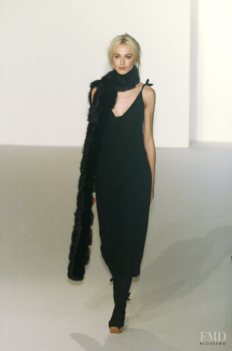 Marni fashion show for Autumn/Winter 2001