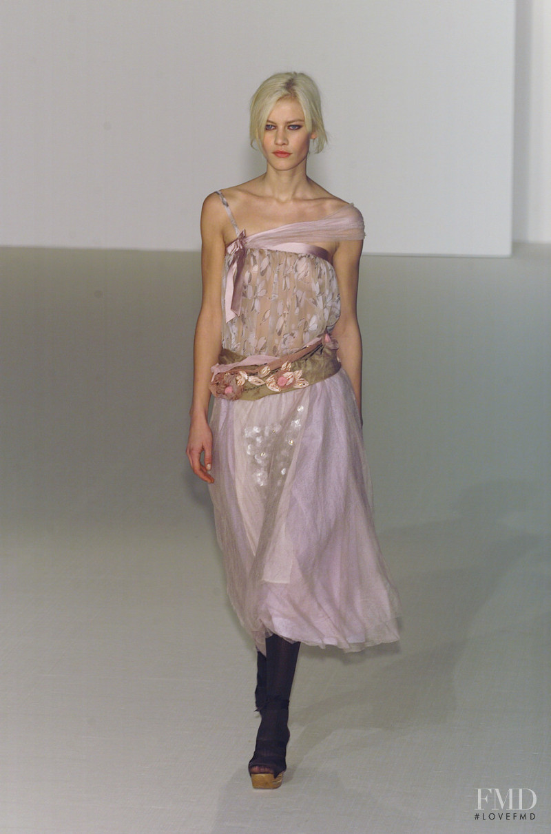 Marni fashion show for Autumn/Winter 2001