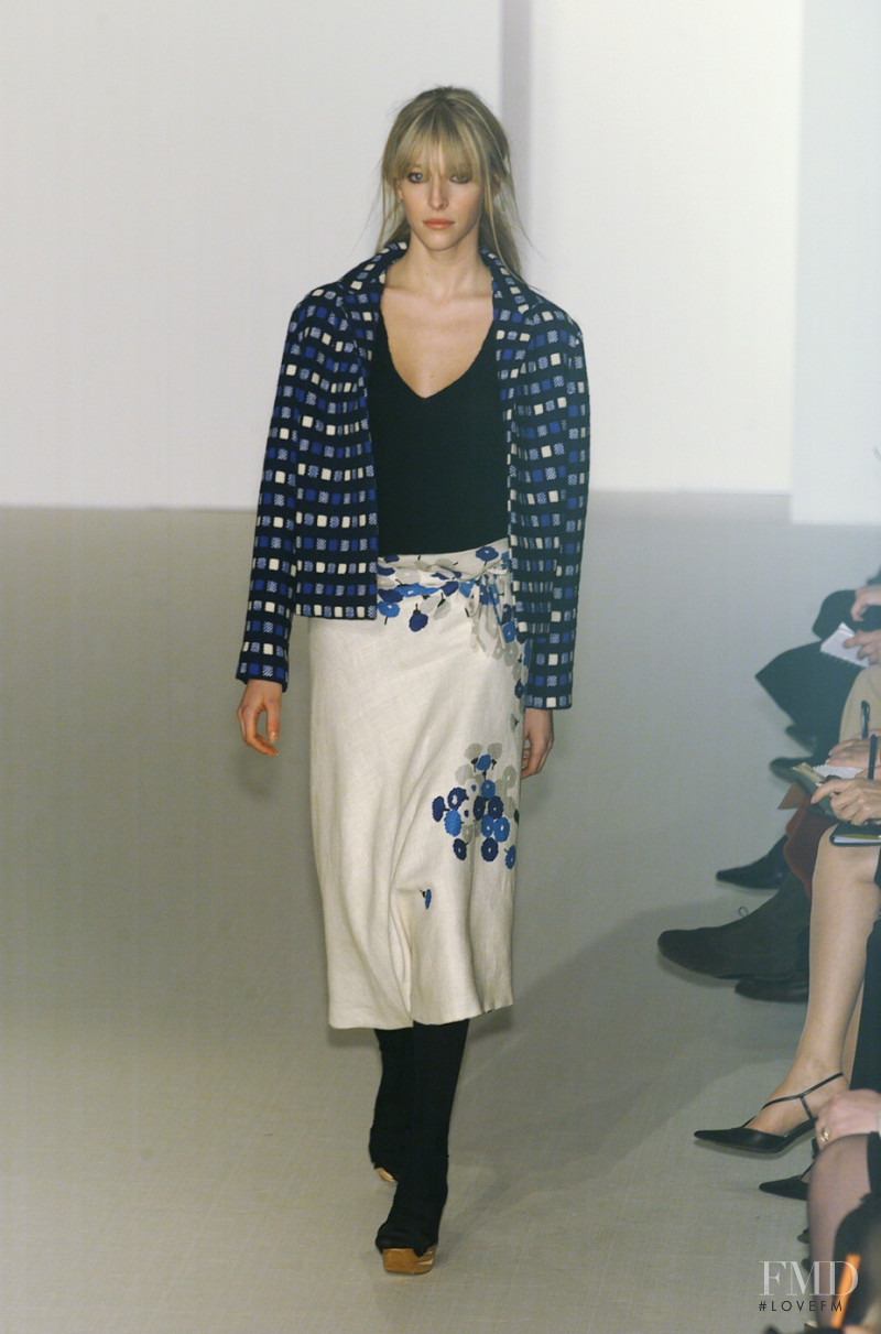 Marni fashion show for Autumn/Winter 2001