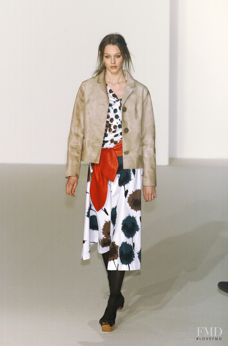 Marni fashion show for Autumn/Winter 2001