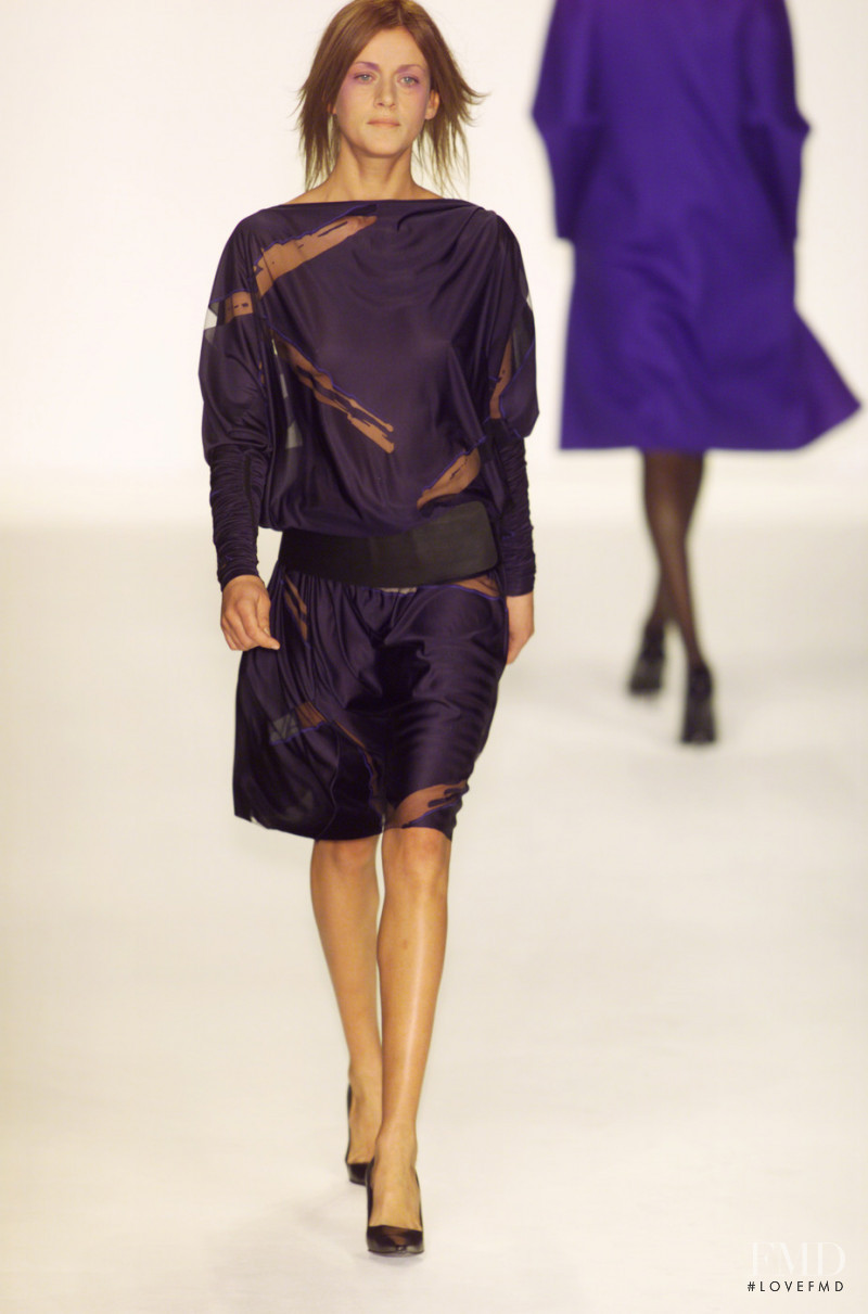 Mila Schön fashion show for Autumn/Winter 2001