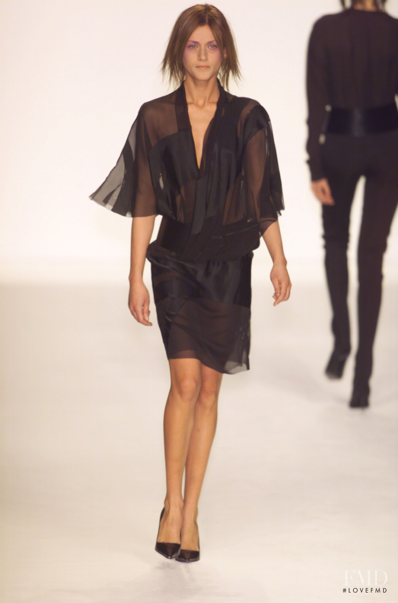 Mila Schön fashion show for Autumn/Winter 2001