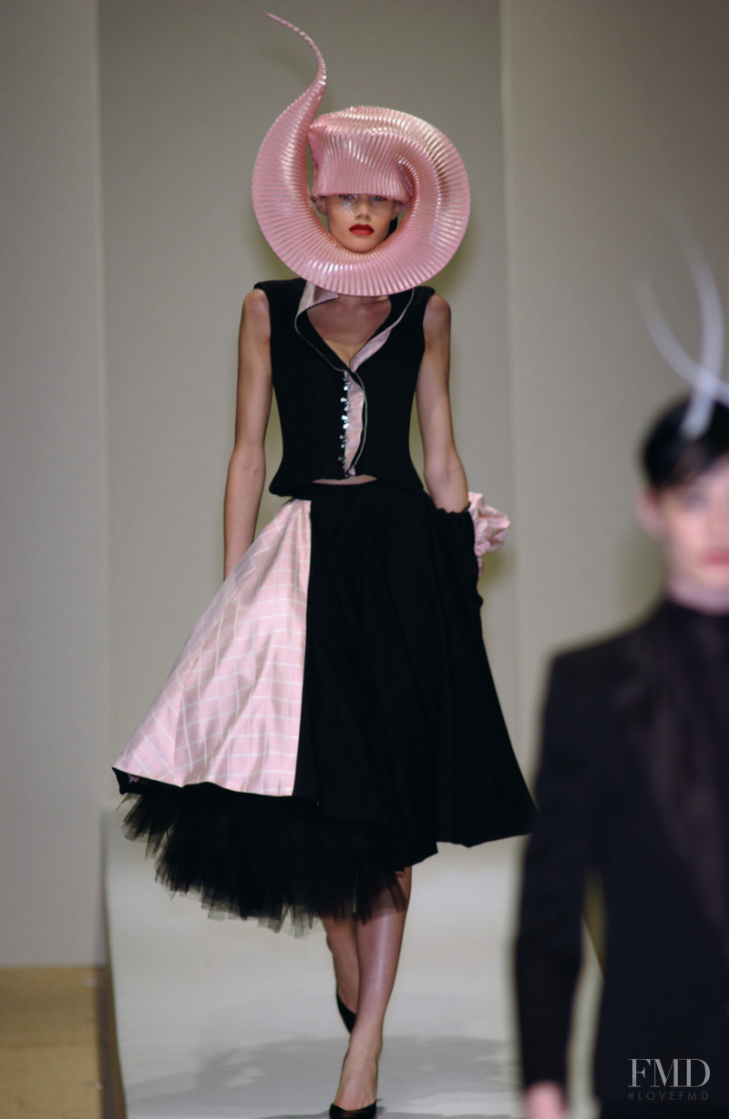 Philip Treacy London fashion show for Autumn/Winter 2001