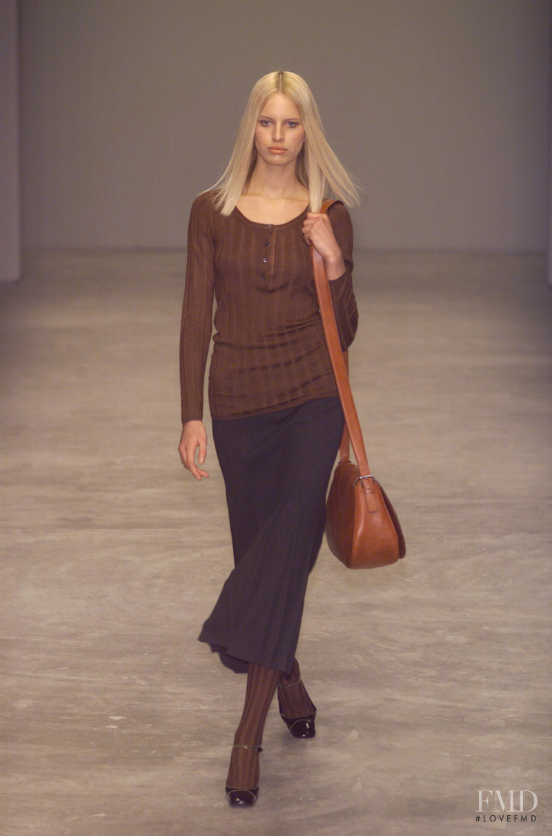 Karolina Kurkova featured in  the Prada fashion show for Autumn/Winter 2001